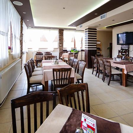 Sharkov Family Hotel Ognyanovo  Ngoại thất bức ảnh