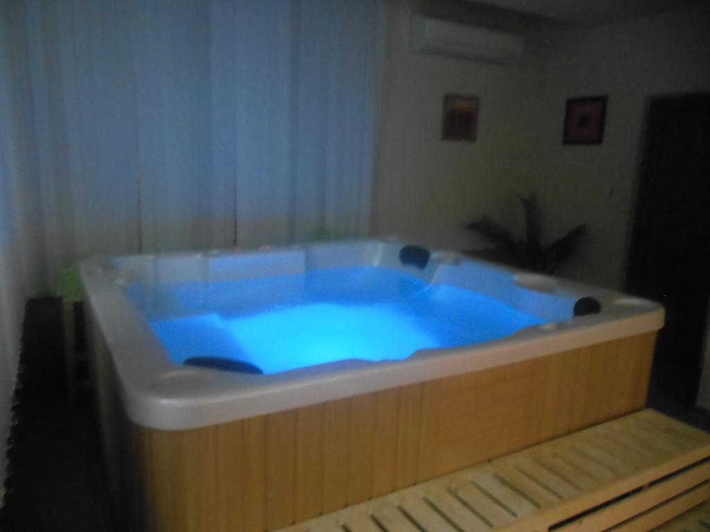 Sharkov Family Hotel Ognyanovo  Ngoại thất bức ảnh